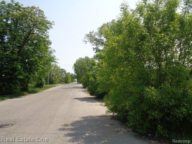 1051 Concord Street Property Photo 11