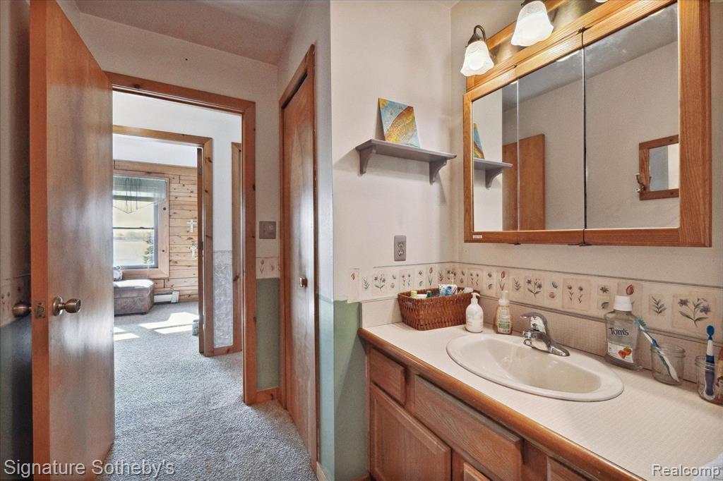 22495 24 Mile Road Property Photo 19
