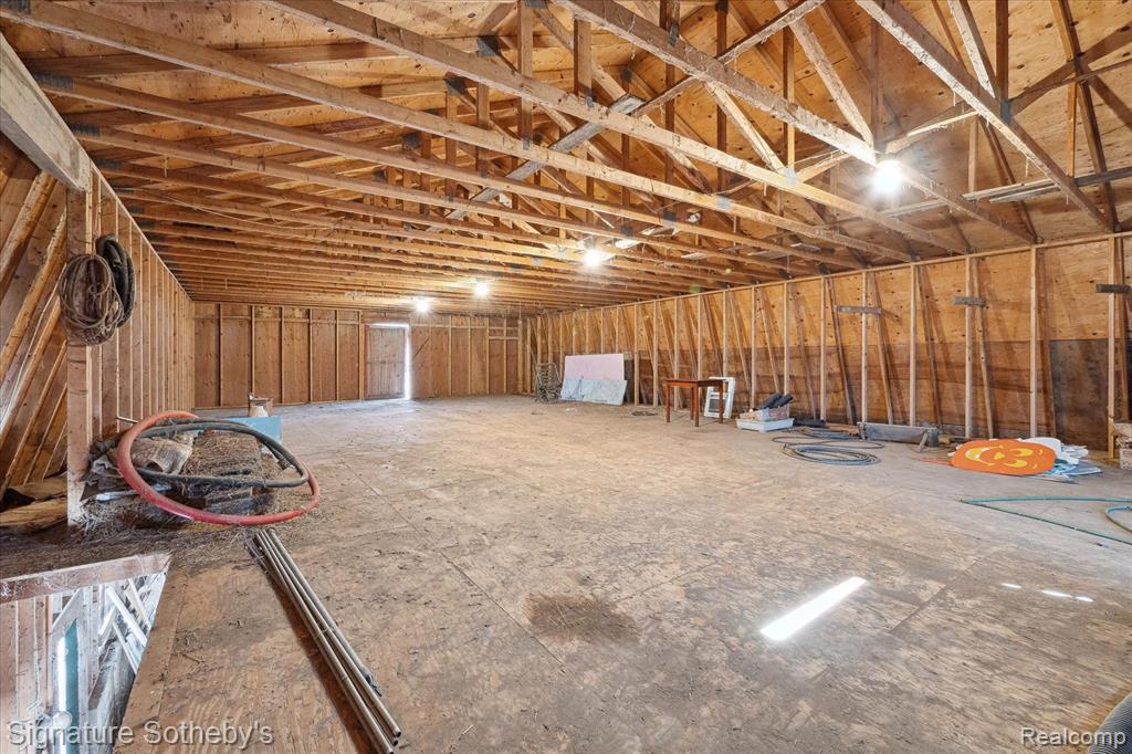 22495 24 Mile Road Property Photo 40