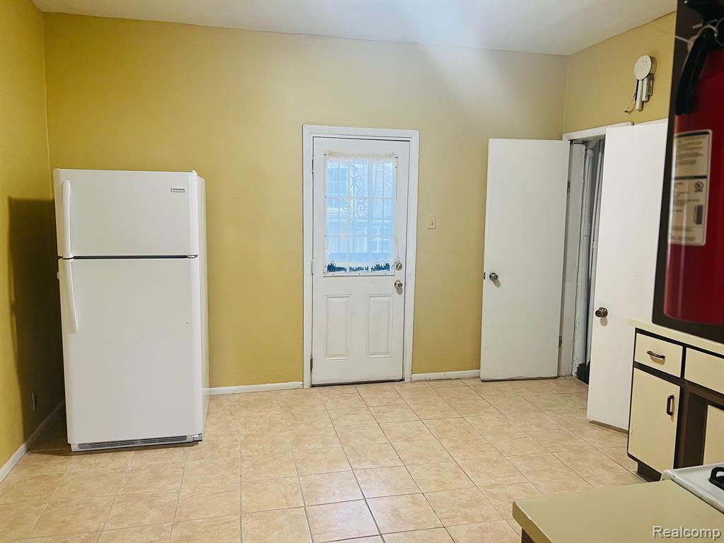 2436 Hewitt Street Property Photo 2