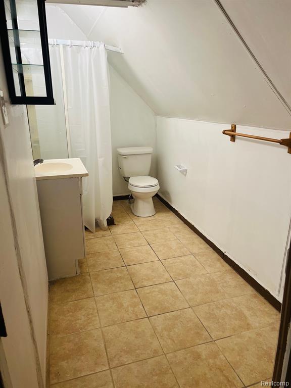 2436 Hewitt Street Property Photo 13
