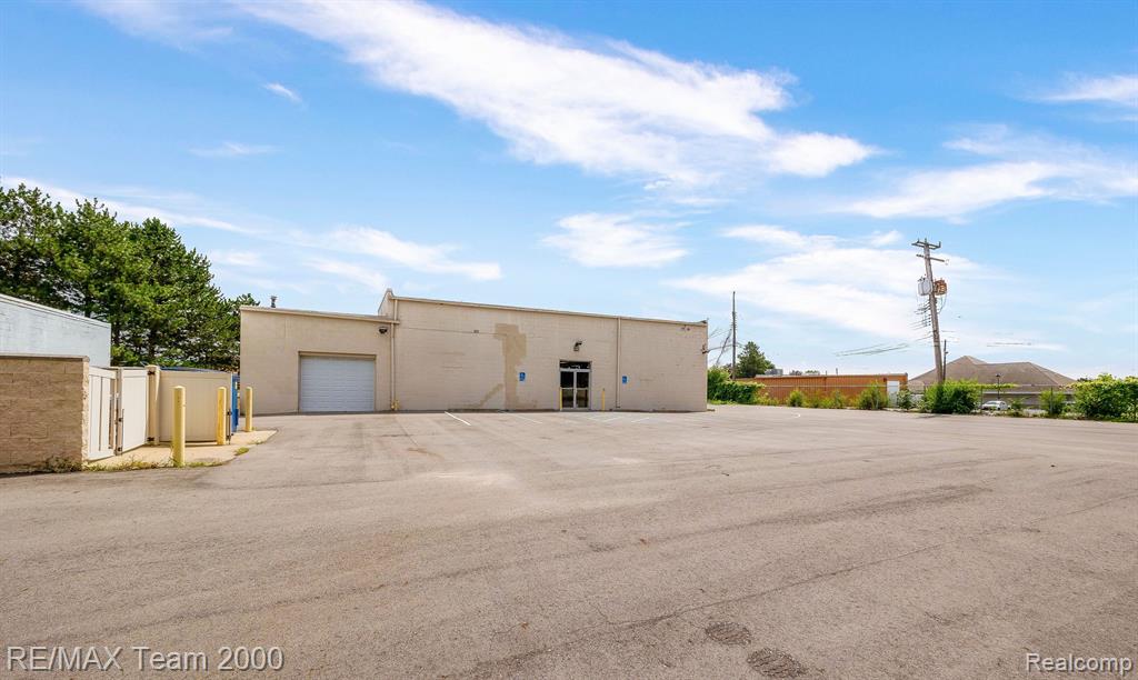 8830 Telegraph Road Property Photo 9