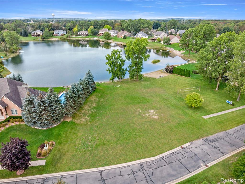 4544 COASTAL Parkway Property Photo 1