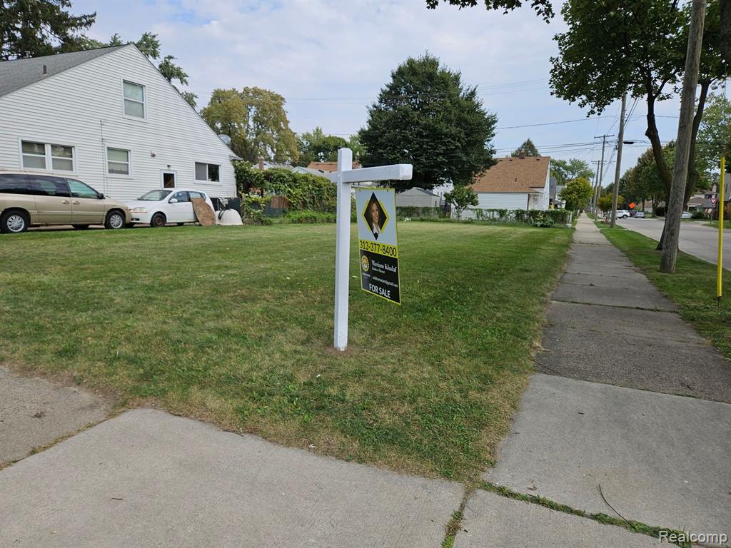 7800 COLEMAN Street Property Photo 1