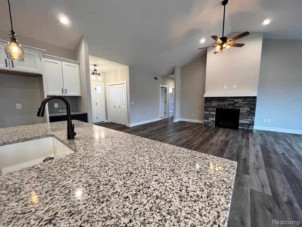 01 Textile Road Property Photo 17