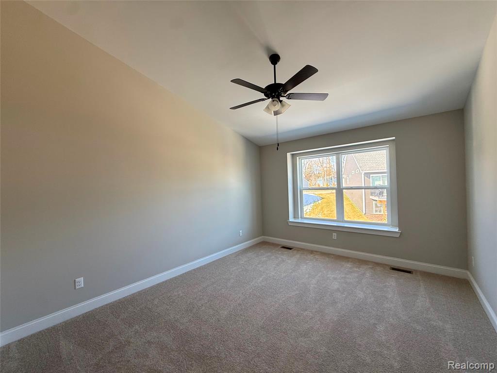 1034 Camellia Circle Property Photo 18