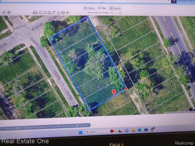 3066 BEALS Street Property Photo 1
