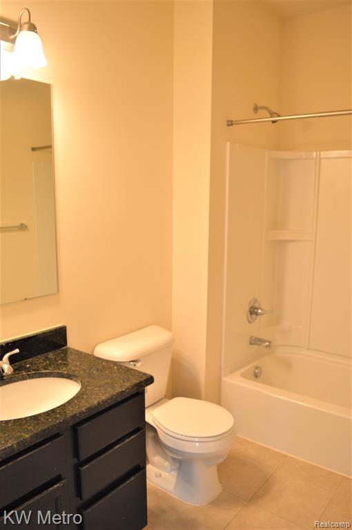4313 Silverleaf Drive Property Photo 9