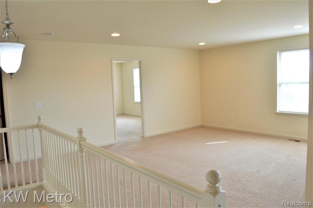 4313 Silverleaf Drive Property Photo 15