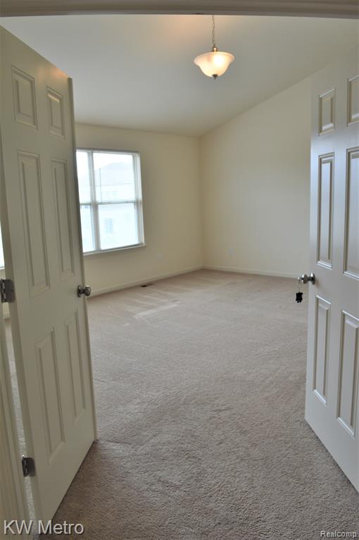 4313 Silverleaf Drive Property Photo 16
