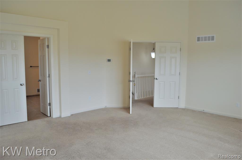 4313 Silverleaf Drive Property Photo 17