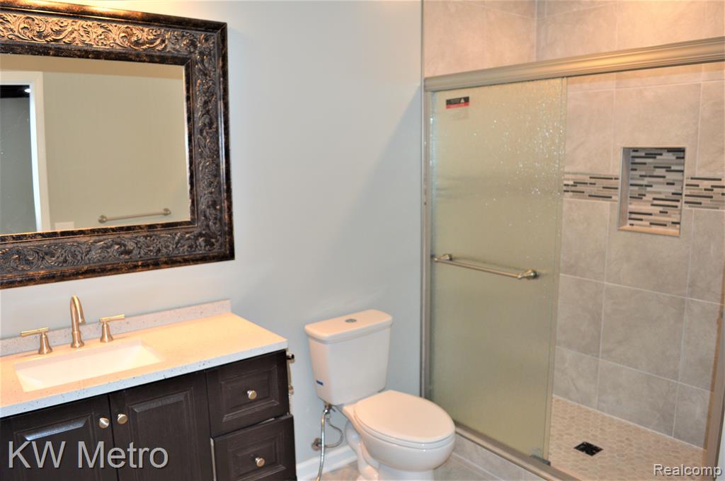 4313 Silverleaf Drive Property Photo 26