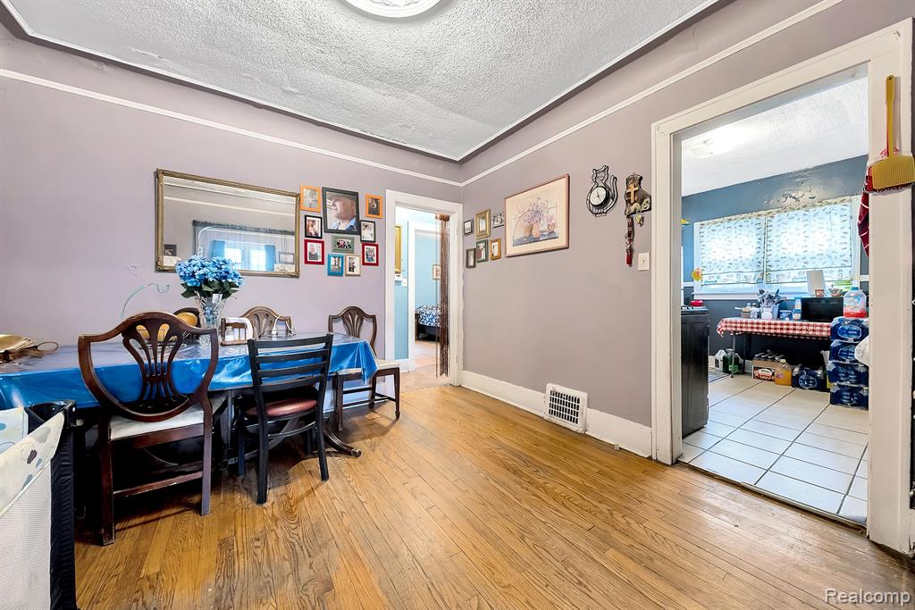 776 Woodmere Street Property Photo 27