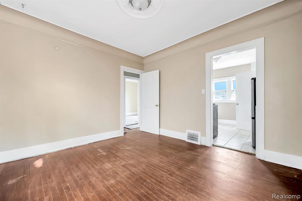 776 Woodmere Street Property Photo 37