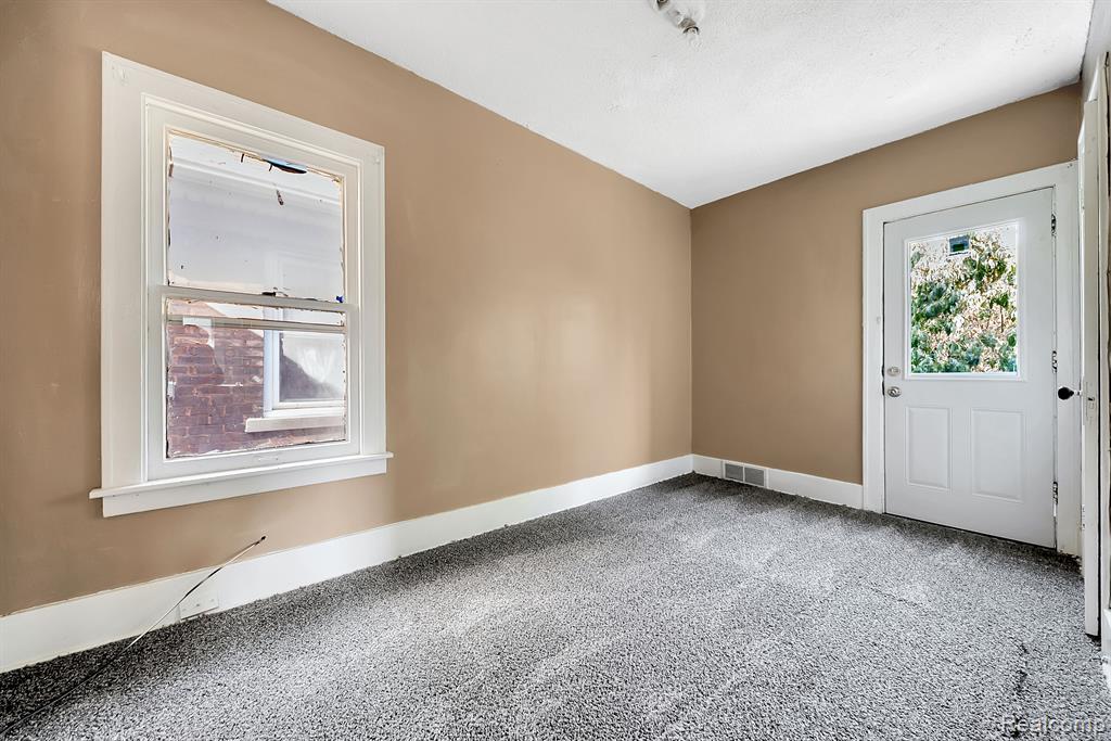 776 Woodmere Street Property Photo 40
