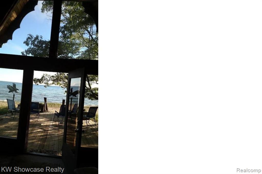 5146 Lower Shore Drive Property Photo 26