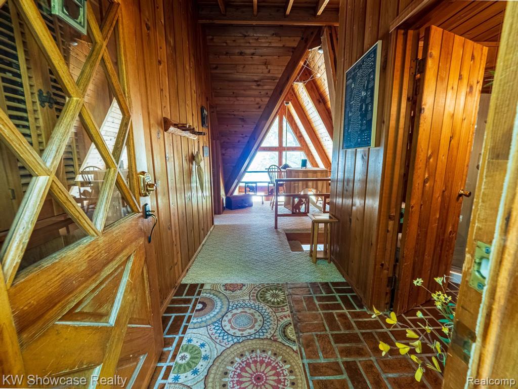 5146 Lower Shore Drive Property Photo 43
