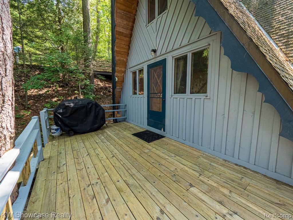 5146 Lower Shore Drive Property Photo 70