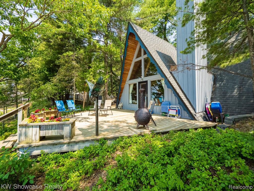 5146 Lower Shore Drive Property Photo 76