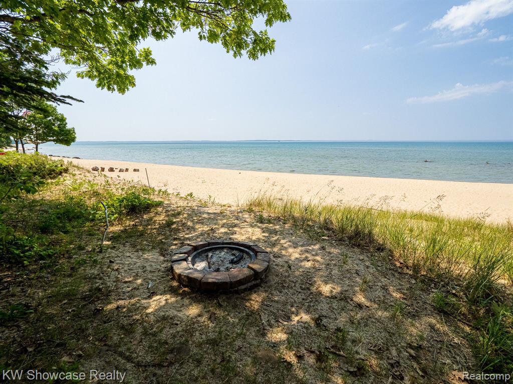 5146 Lower Shore Drive Property Photo 77