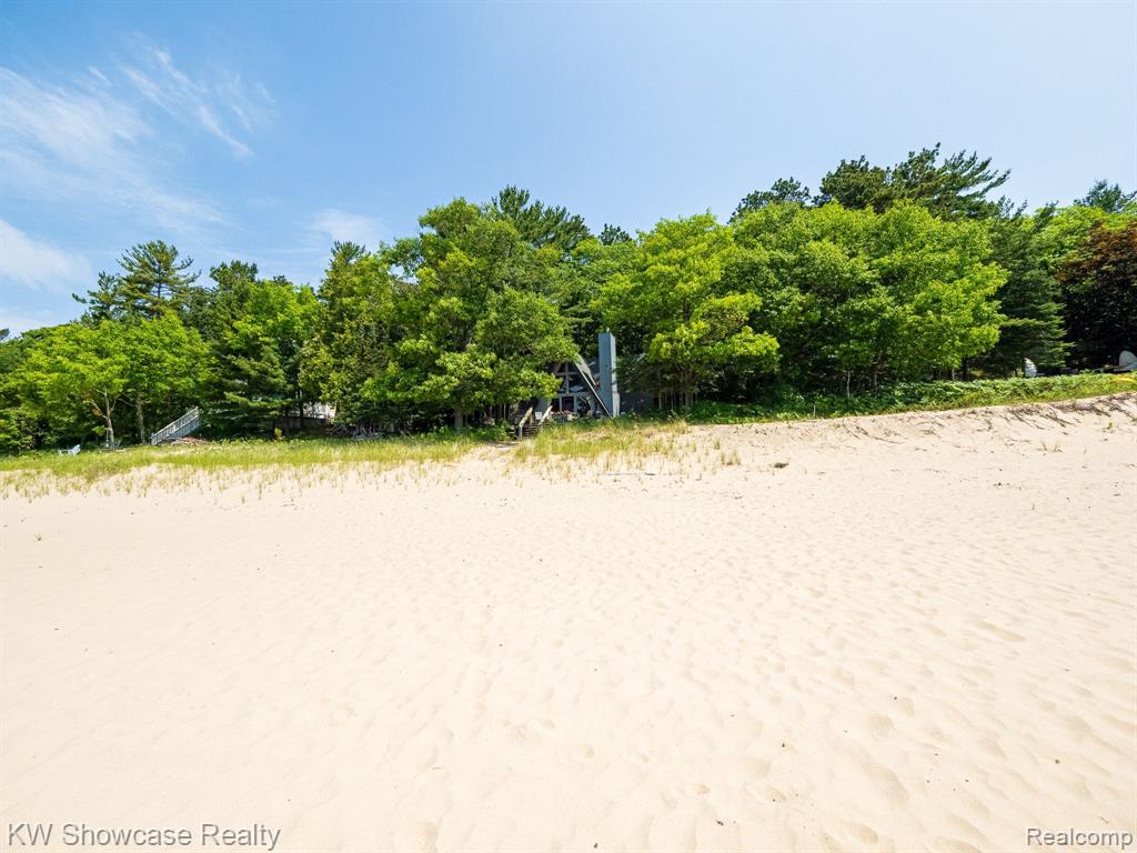 5146 Lower Shore Drive Property Photo 79