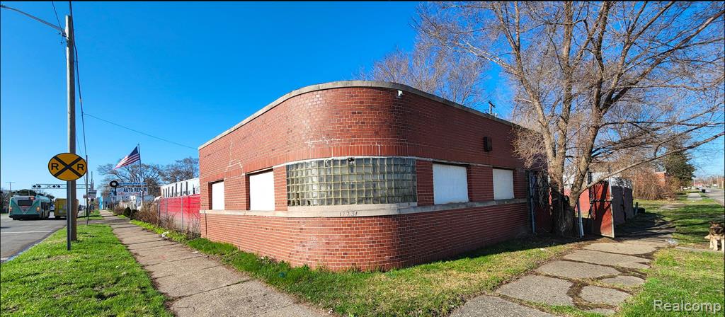 17731 Van Dyke Street Property Photo 1