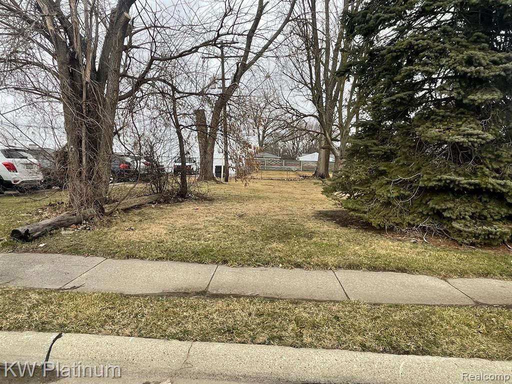 4225 Kiefer Avenue Property Photo 4