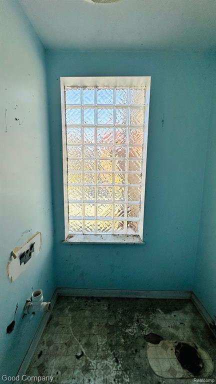 104 Mount Vernon Street Property Photo 6