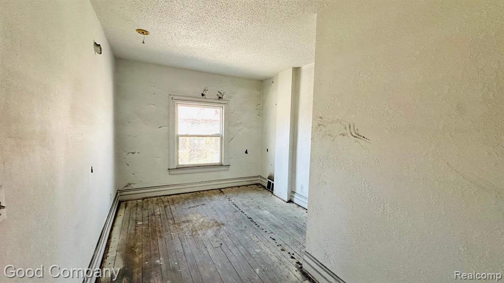 104 Mount Vernon Street Property Photo 10