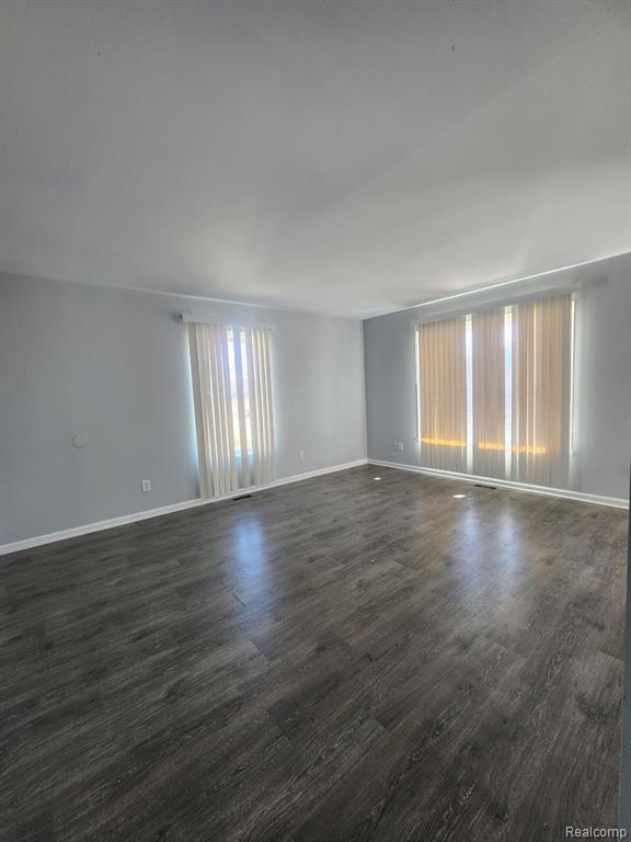 123 E Savannah Street Property Photo 4