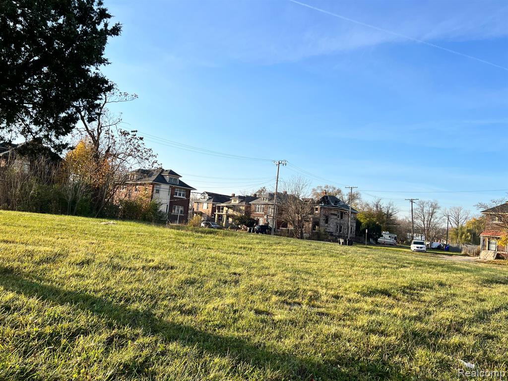 3726 EDISON Street Property Photo 1
