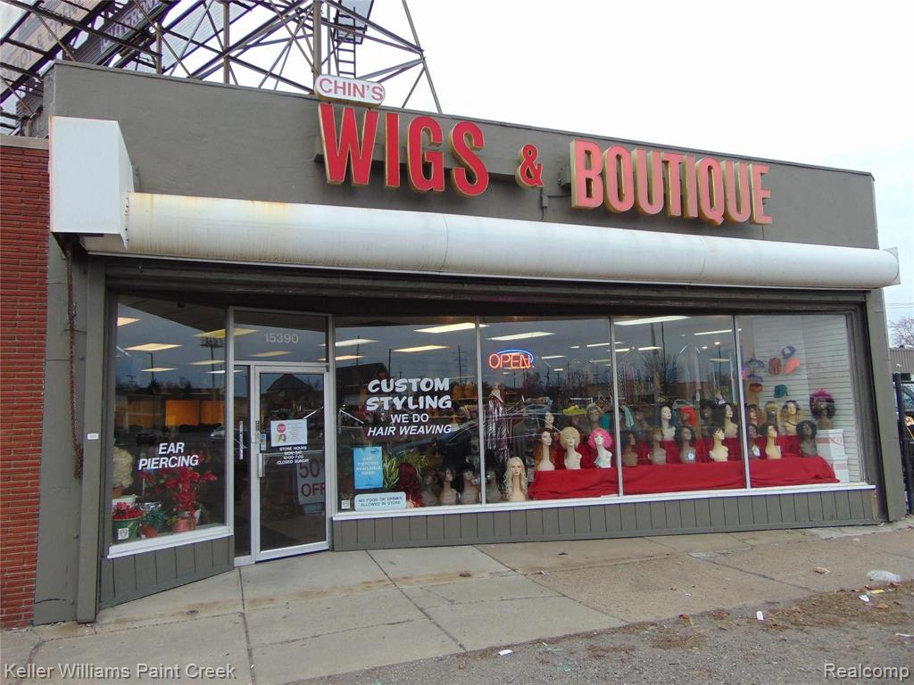 15390 Gratiot Avenue Property Photo 1