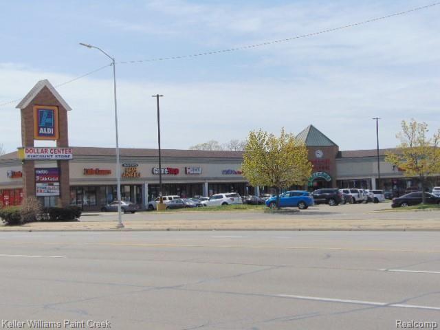 15390 Gratiot Avenue Property Photo 2