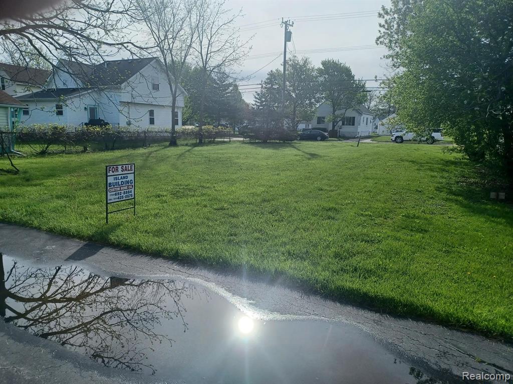 32338 Church Street Property Photo 4