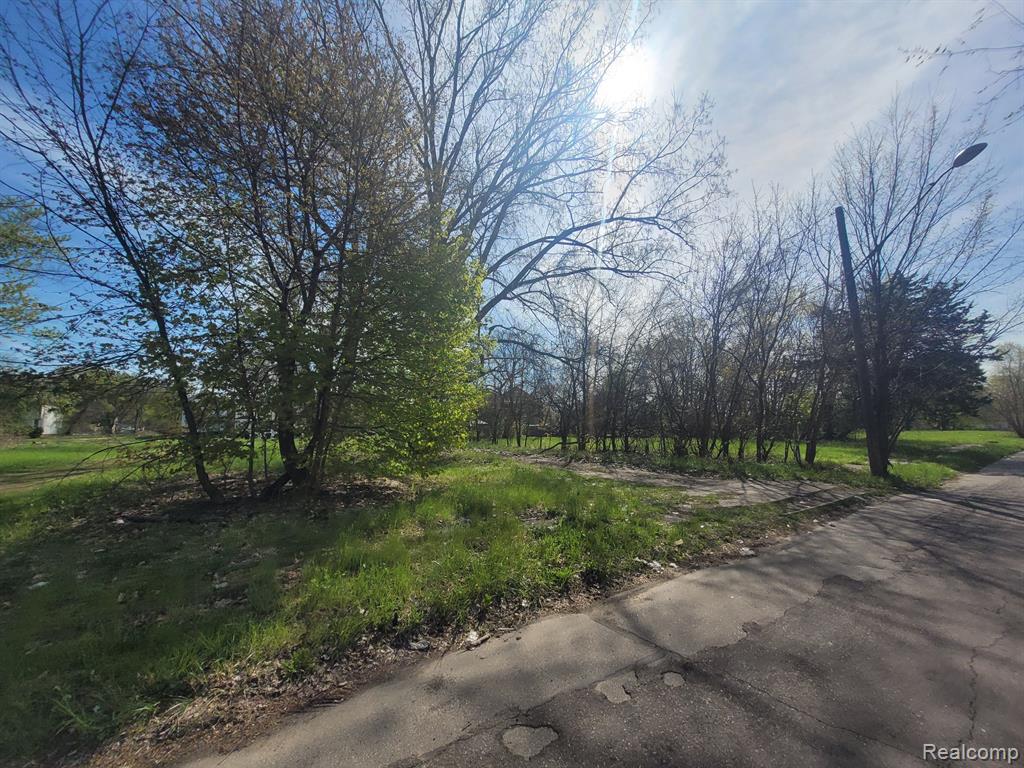 3432 Beals Street Property Photo 4
