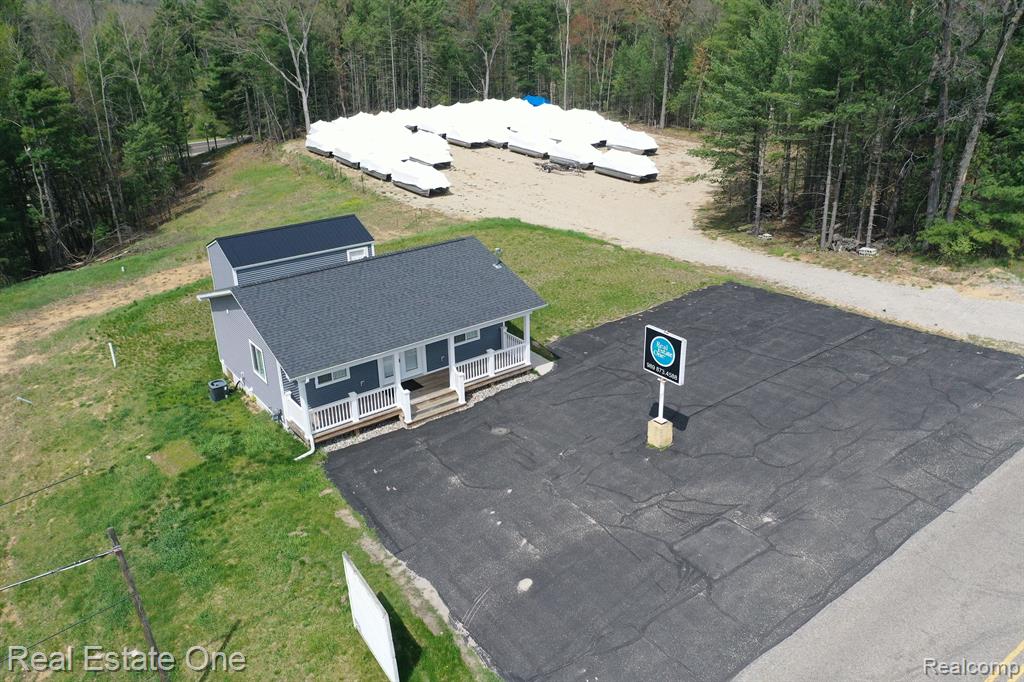 3008 Rifle River Trail Property Photo 2
