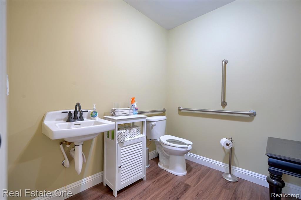 3008 Rifle River Trail Property Photo 17
