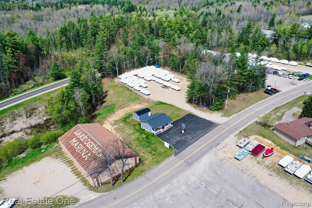 3008 Rifle River Trail Property Photo 26