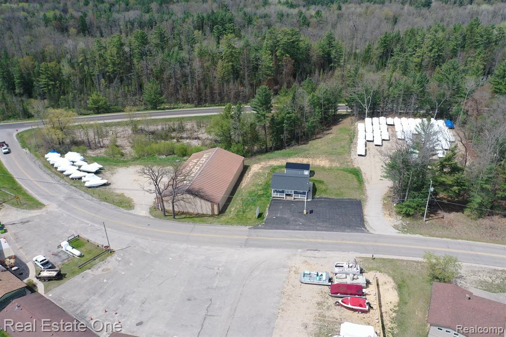 3008 Rifle River Trail Property Photo 29