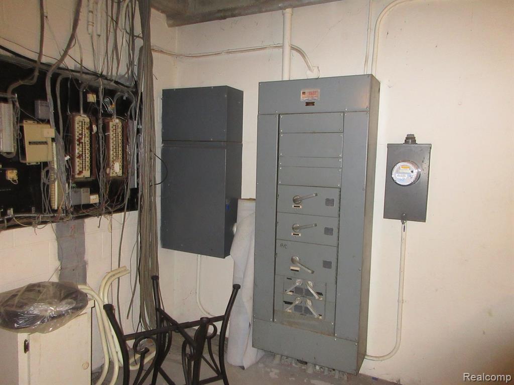 11511 Kelly Road Property Photo 11
