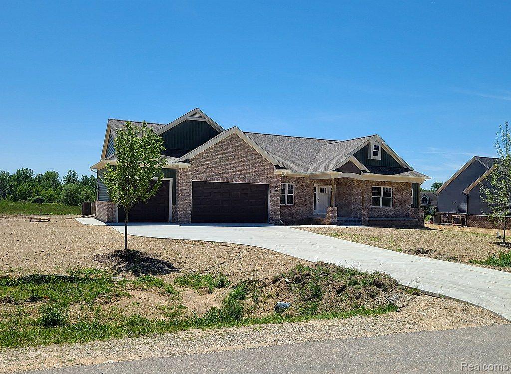 10008 Quarry Ridge Road Property Photo 2