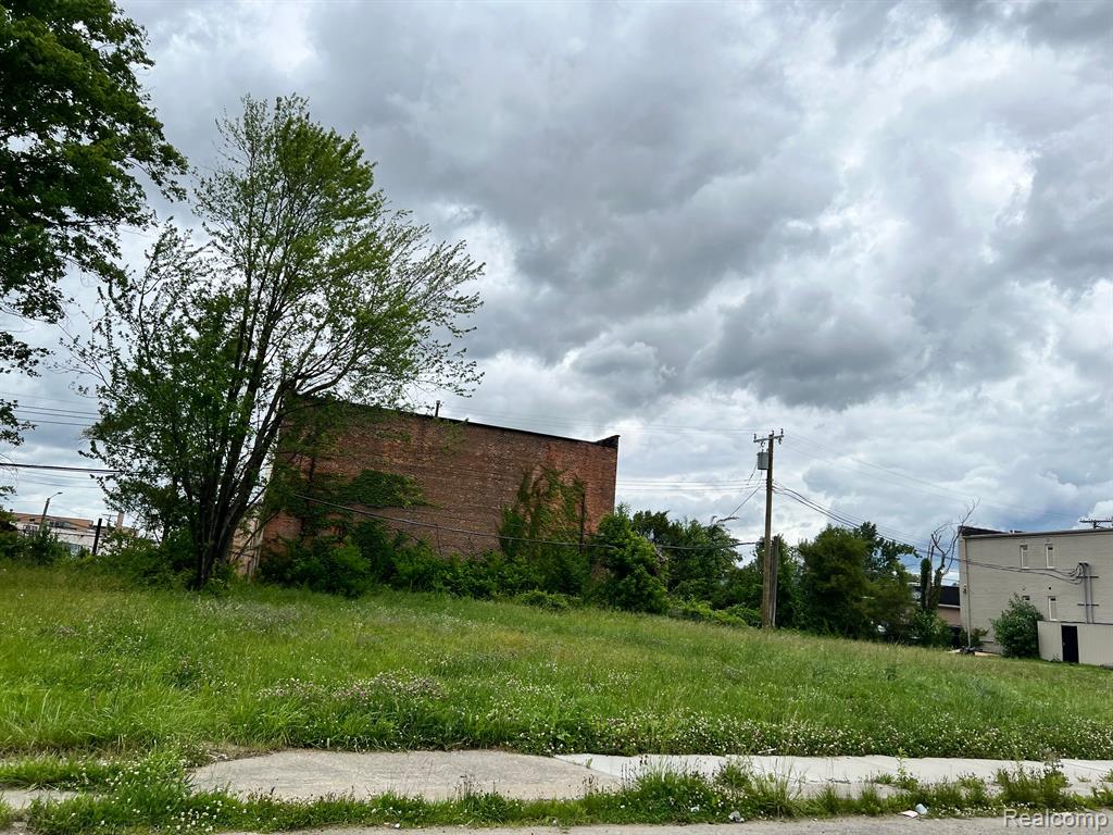 14267 FORDHAM Street Property Photo 1