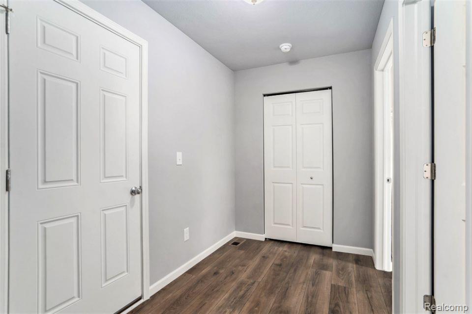 8390 Majestic Boulevard Property Photo 11
