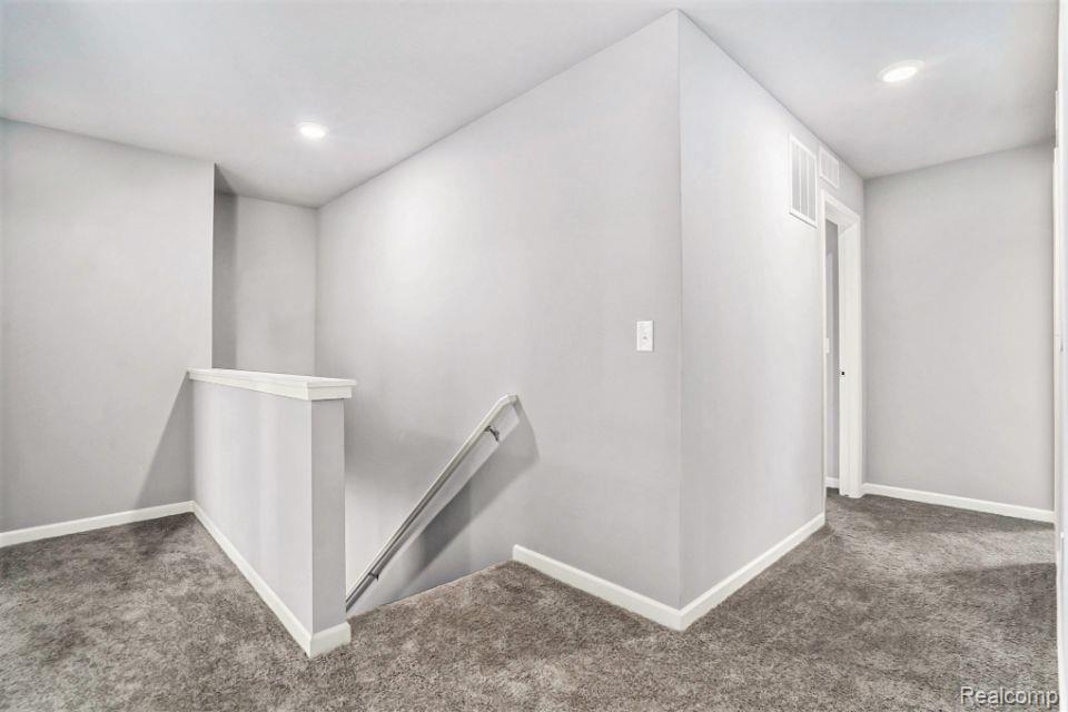 8390 Majestic Boulevard Property Photo 15