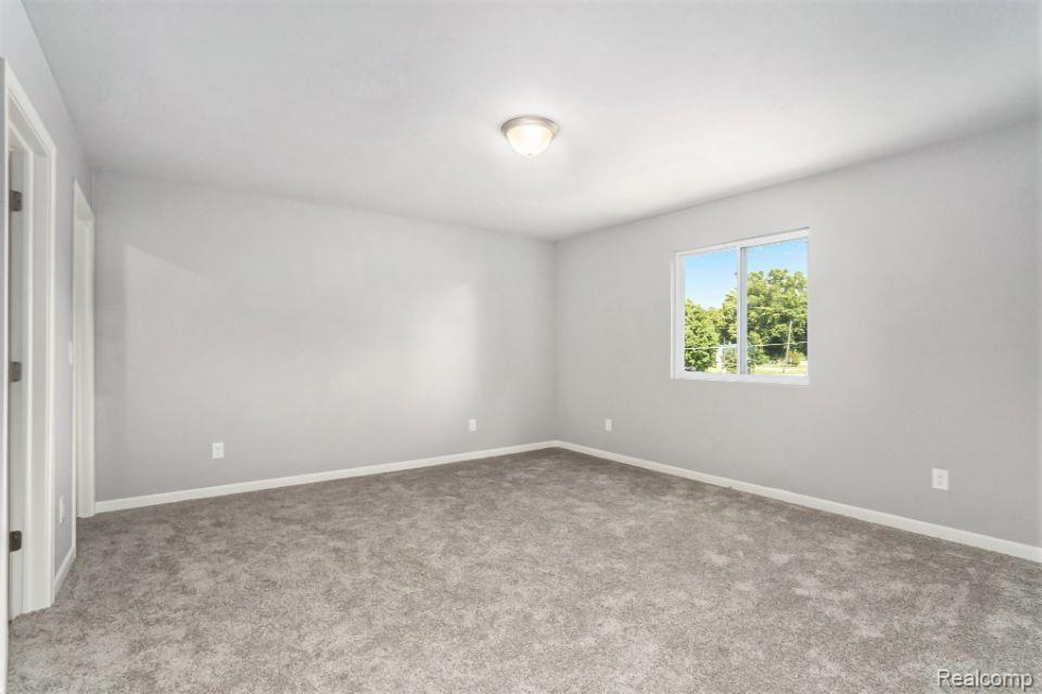 8390 Majestic Boulevard Property Photo 16