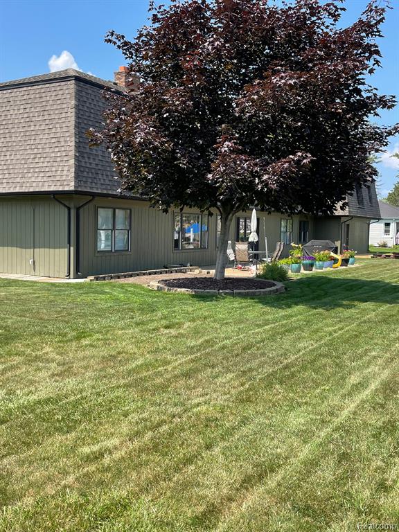 46070 Edgewater Drive Property Photo 11