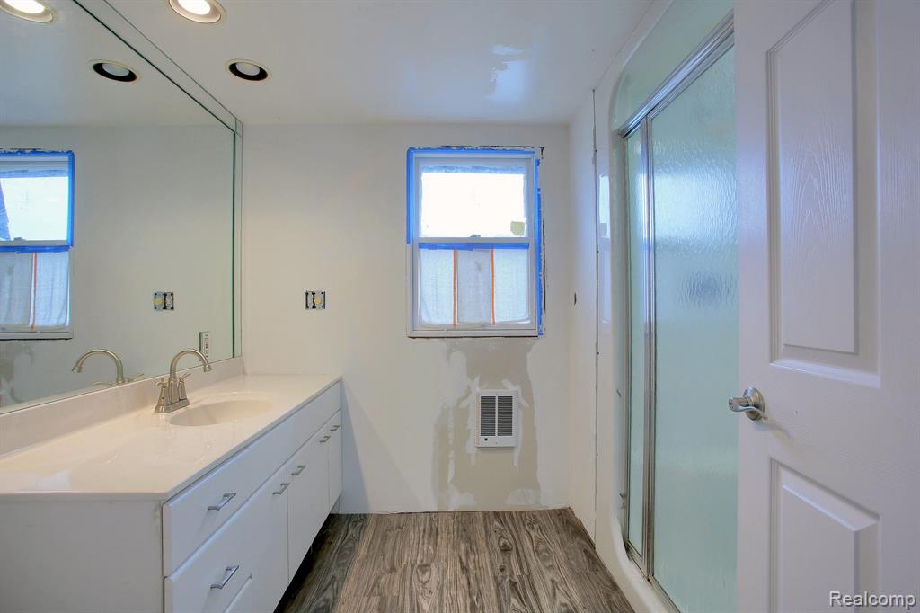 46070 Edgewater Drive Property Photo 51
