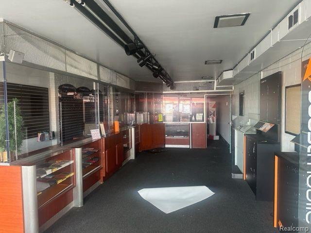 4918 Clio Road Property Photo 4