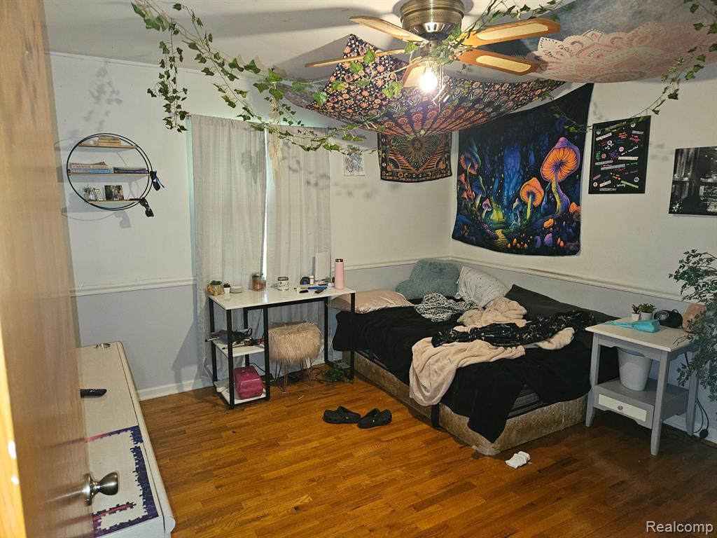 6172 W Court Street Property Photo 7