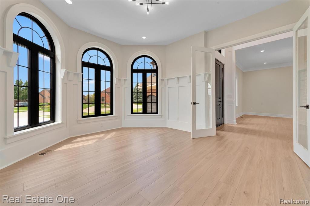 52430 Silent Ridge Drive Property Photo 32